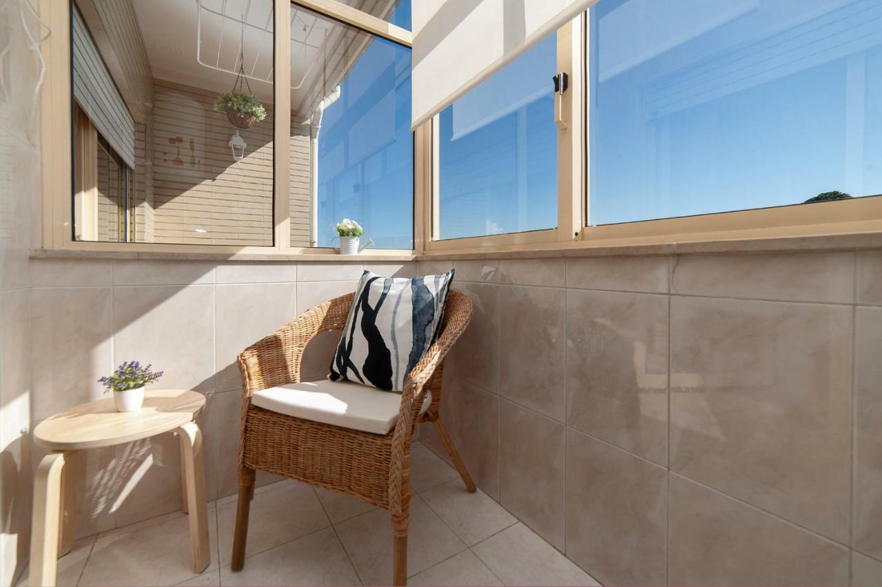 Sunny View To The Tower Apartment Porto Exterior photo